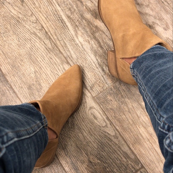 Steve Madden Taupe Almighty Tan Suede Bootie - Picture 7 of 7